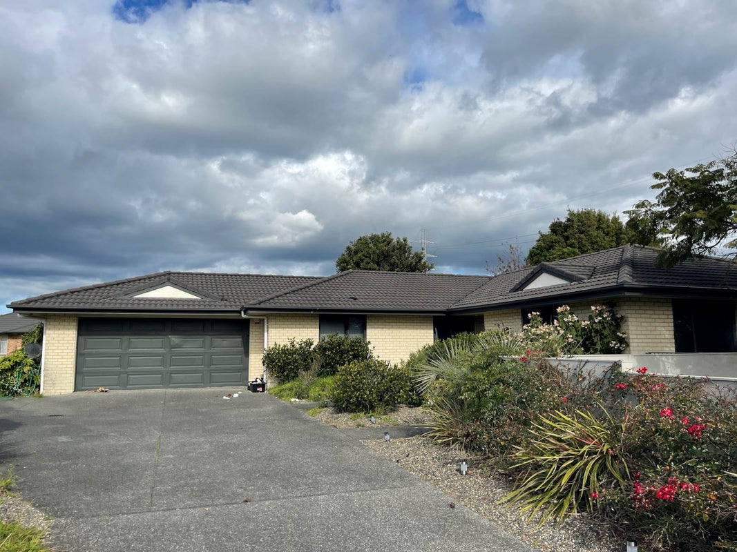 69 Longford Park Drive, Takanini, Auckland - Carousel 1