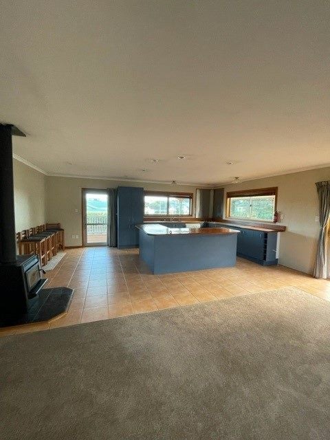 28 Holben Parade, Foxton Beach, Foxton - Carousel 2