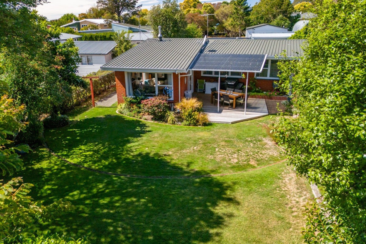 12 Corry Crescent, Witherlea, Blenheim - Carousel 2