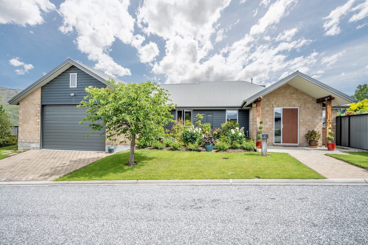 2 Gye Street, Clyde, Clyde - Carousel 1