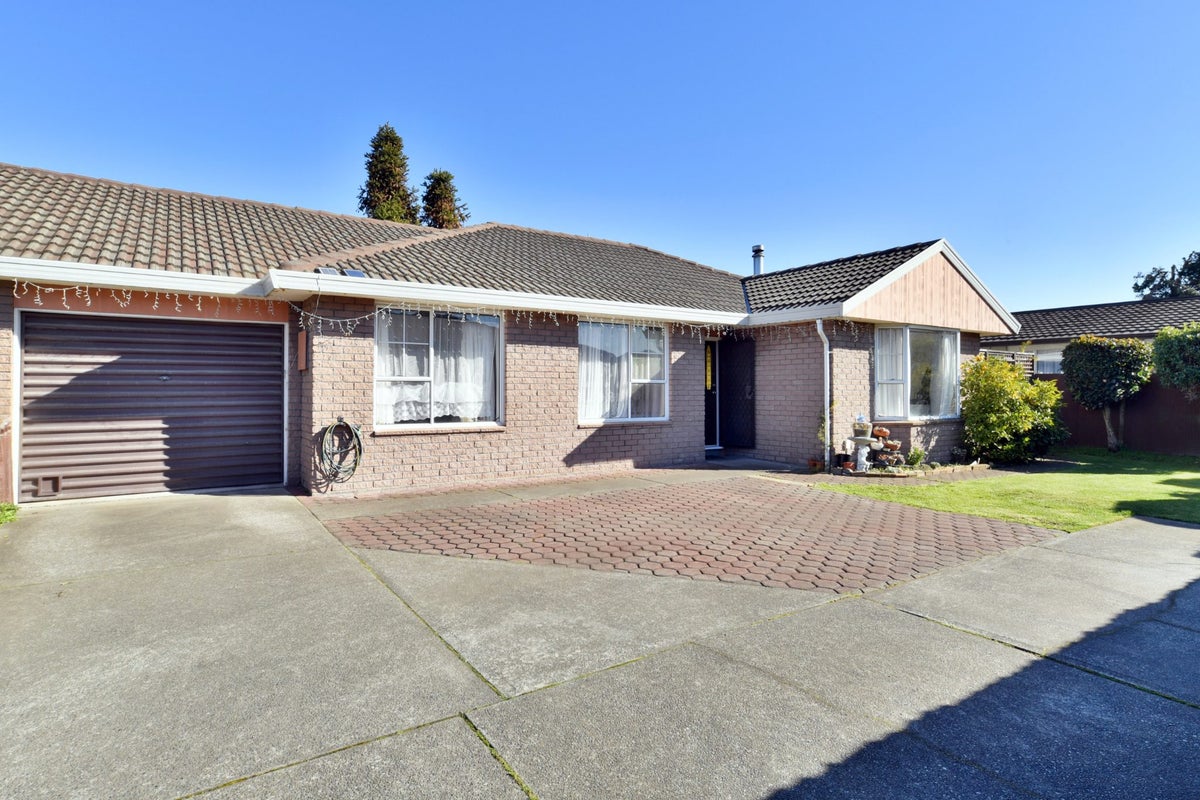 2/23C CRAVEN STREET, Sockburn, Christchurch - Carousel 1