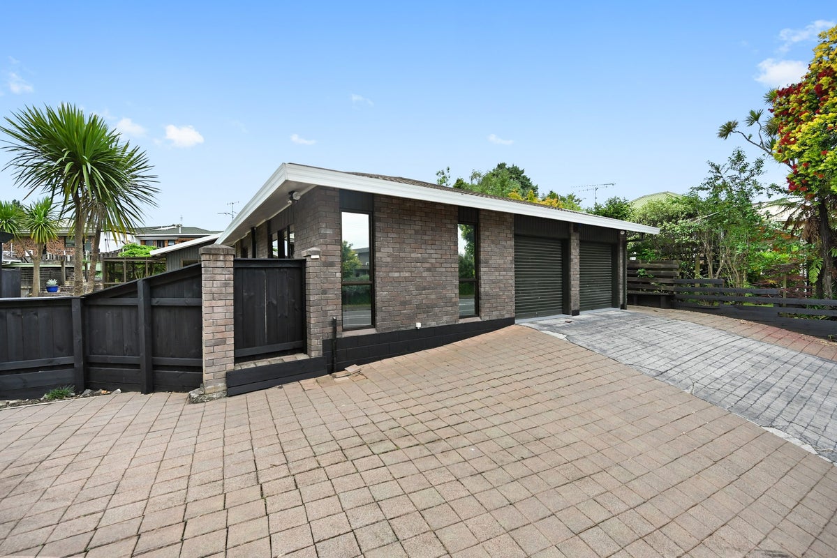 804 River Road, Chartwell, Hamilton - Carousel 21