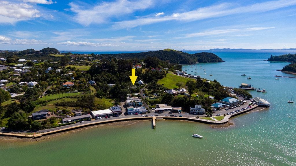 5 Thomas Street, Mangonui, Mangonui - Carousel 2