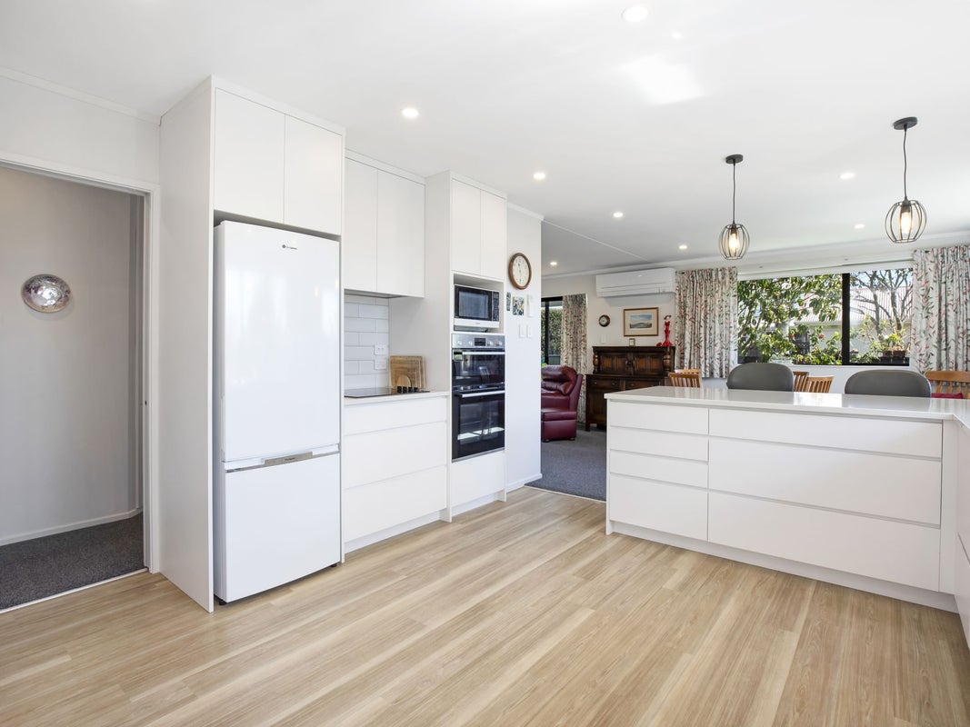 45A Belvedere Avenue, Waikanae - Carousel 2