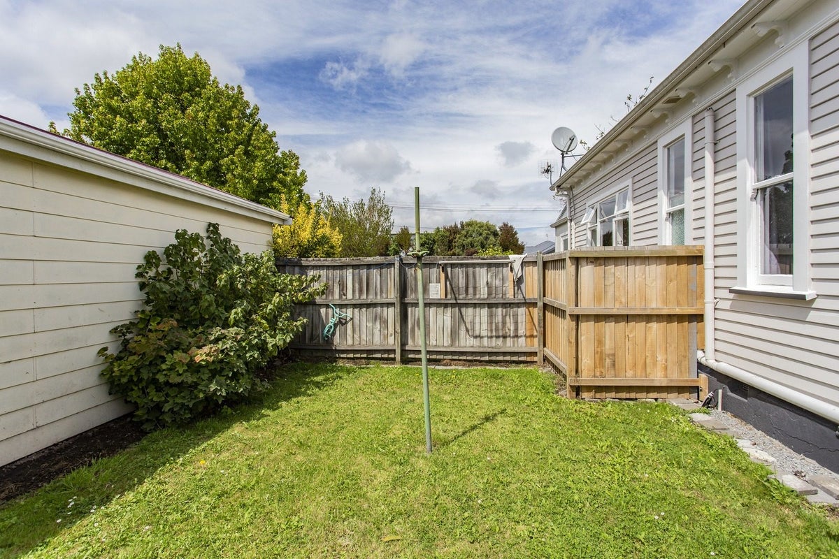 133 Canon Street, Edgeware, Christchurch - Carousel 8