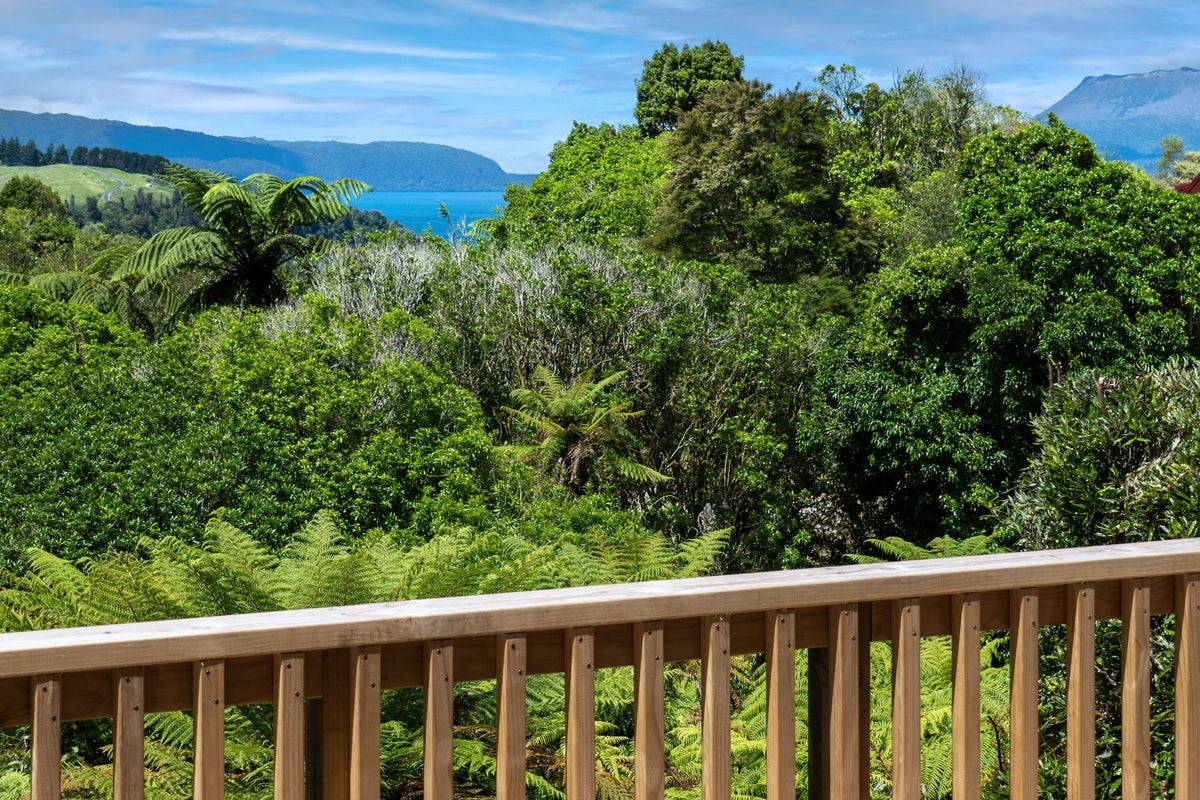 11 Te Mu Road, Lake Tarawera, Rotorua - Carousel 29