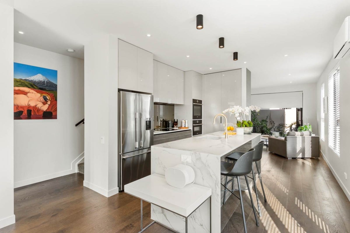 8/32 Dudley Road, Mission Bay, Auckland - Carousel 2
