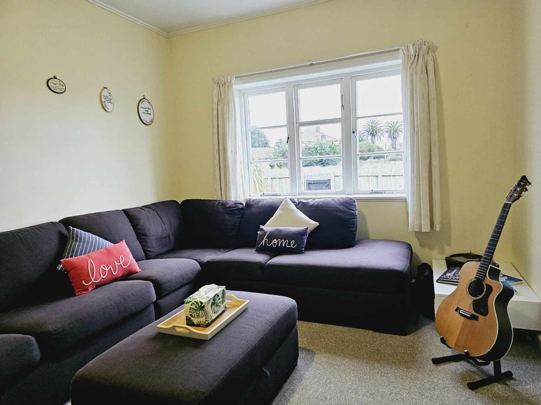 51 Selwyn Crescent, College Estate, Whanganui - Carousel 2