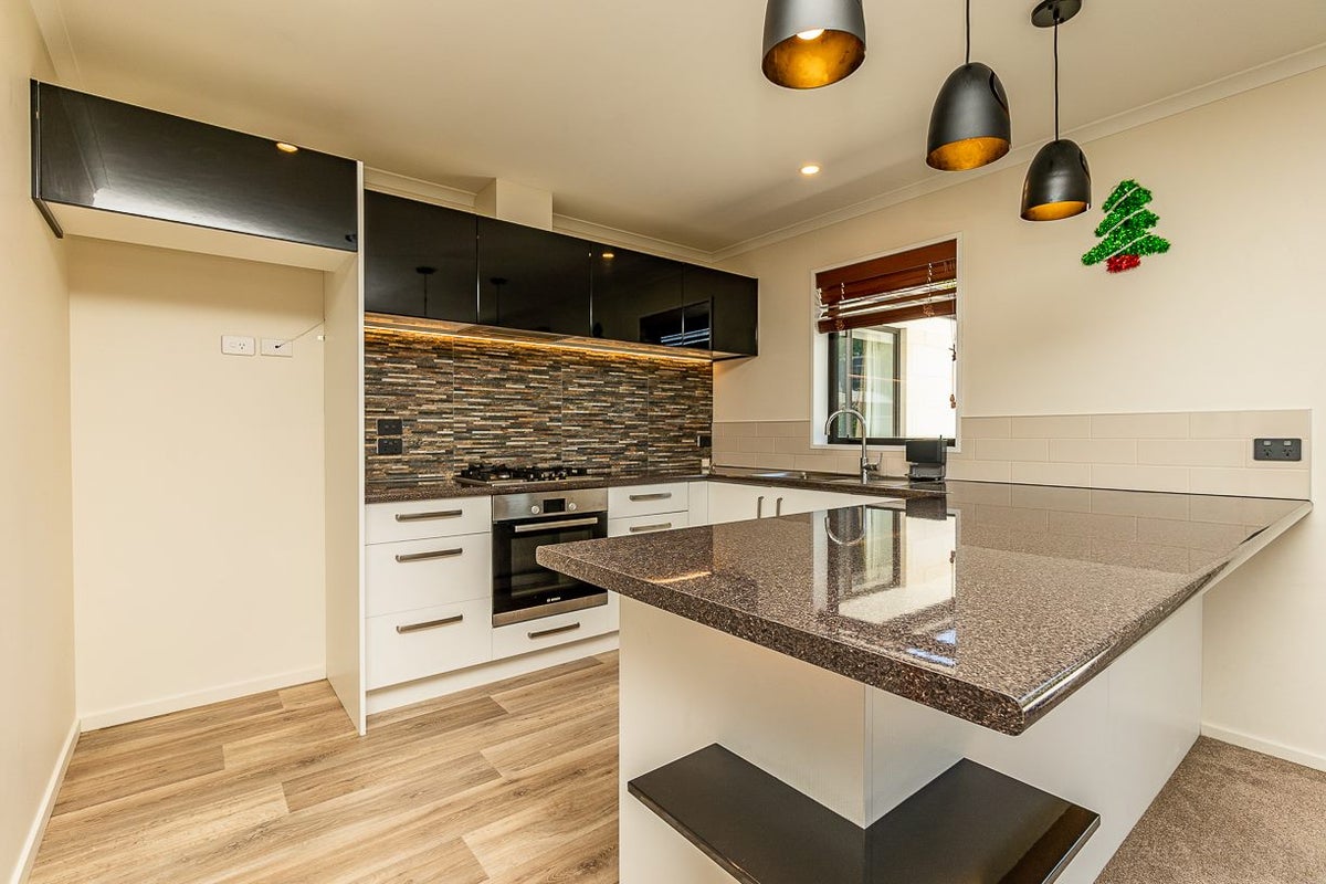 2 Mueller Drive, Oceanview, Timaru - Carousel 2