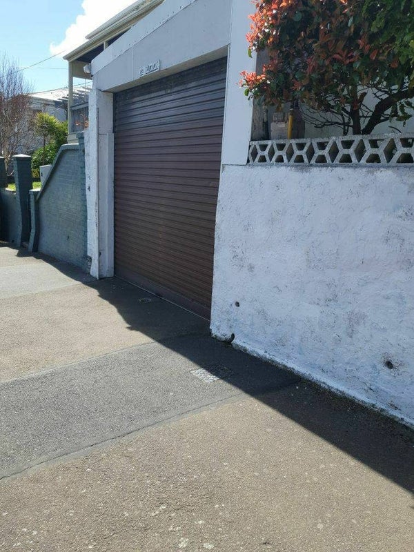 139 Hanson Street, Newtown, Wellington - Carousel 26