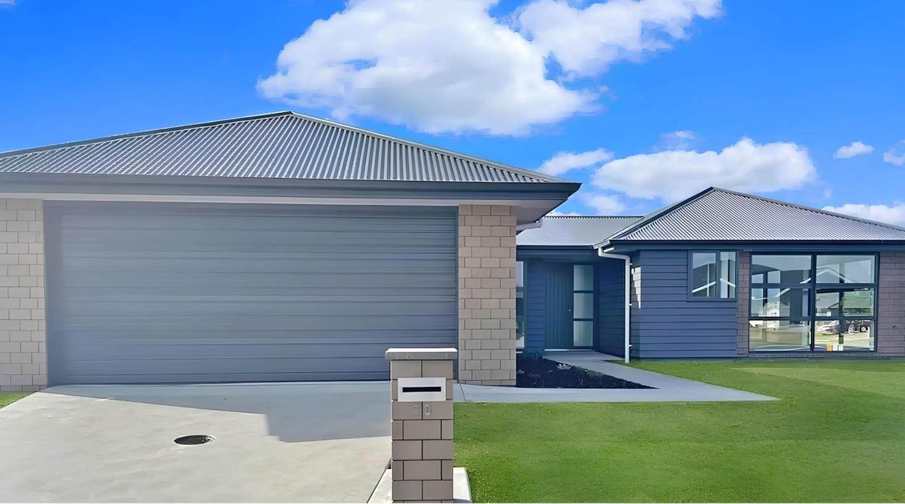 20 St Michael Crescent, One Tree Point - Carousel 1