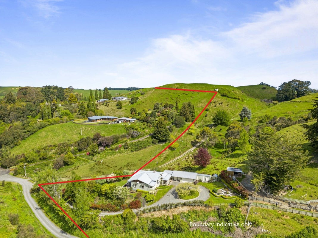 13 Marshall Road, Hunterville - Carousel 37