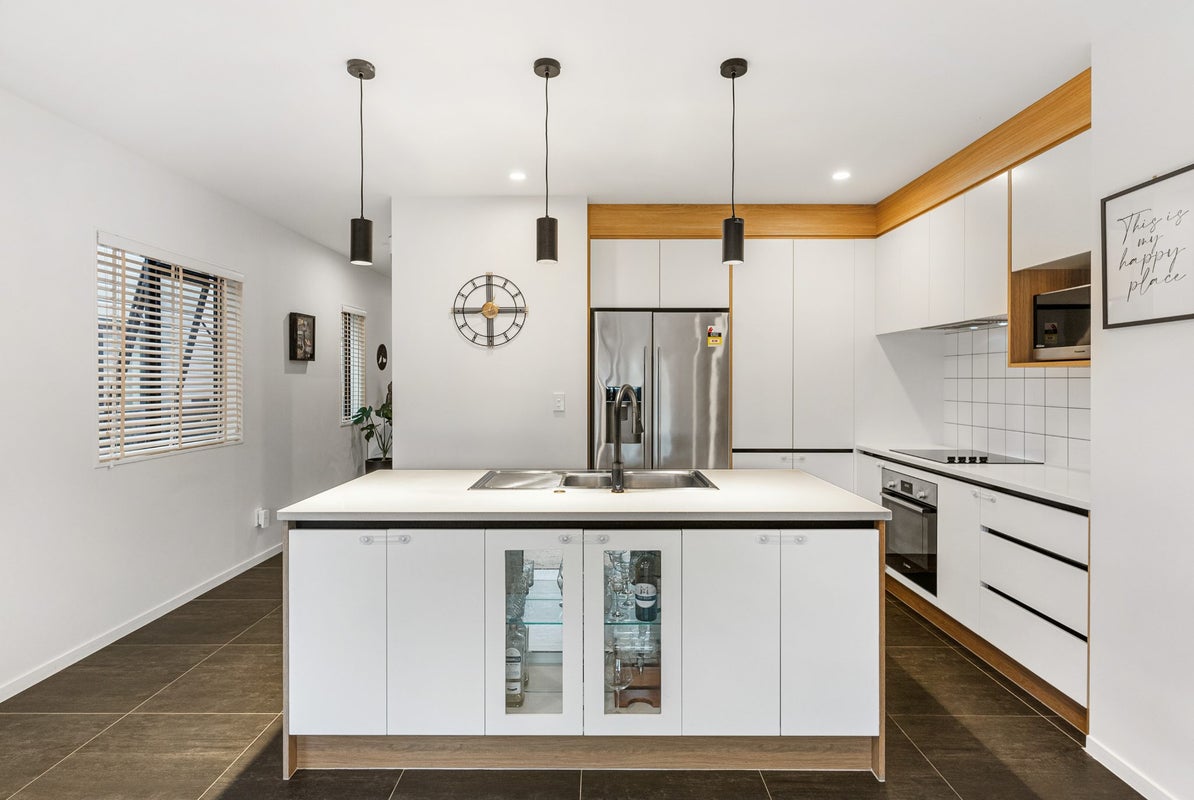 8B Weri Road, Karaka, Papakura - Carousel 2