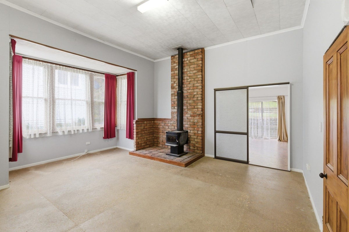 30 Eagle Street, Taihape, Taihape - Carousel 1