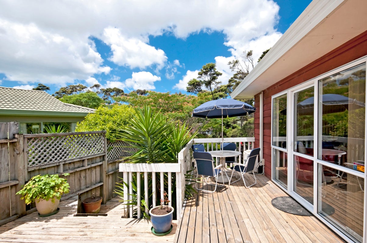 240 Waitemata Drive, Ranui, Auckland - Carousel 2