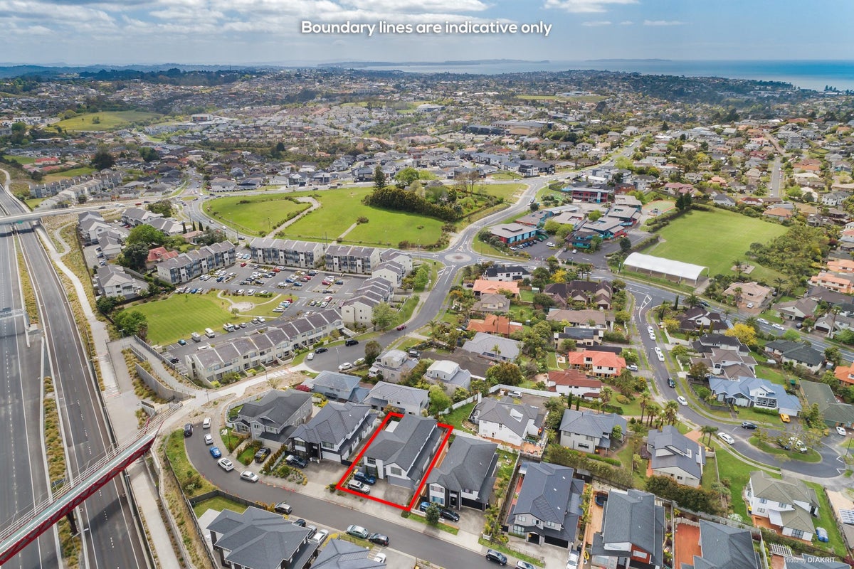 10 Coxton Lane, Pinehill, Auckland - Carousel 22
