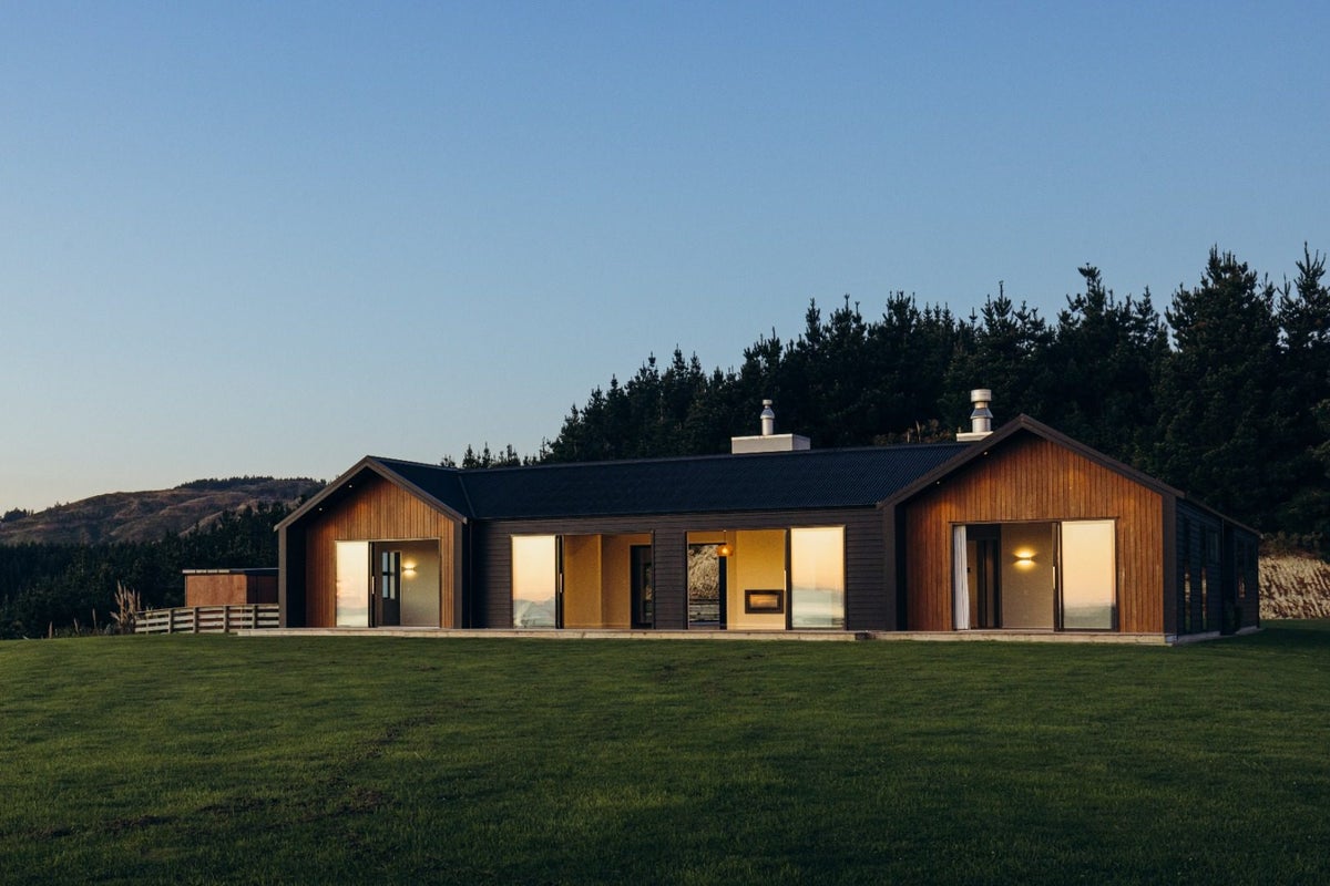 123 Fernhill Drive, Judgeford, Porirua - Carousel 26
