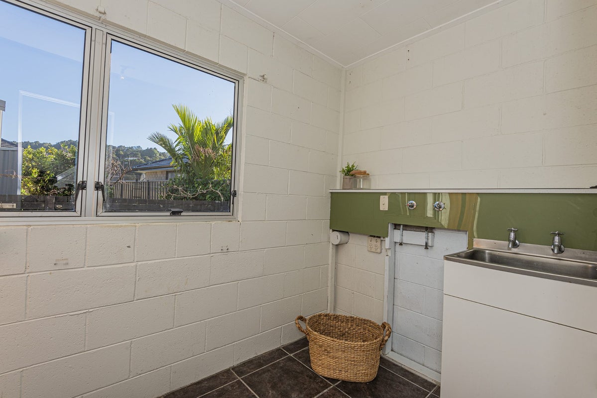 10 May Grove Lane, Whangarei - Carousel 33