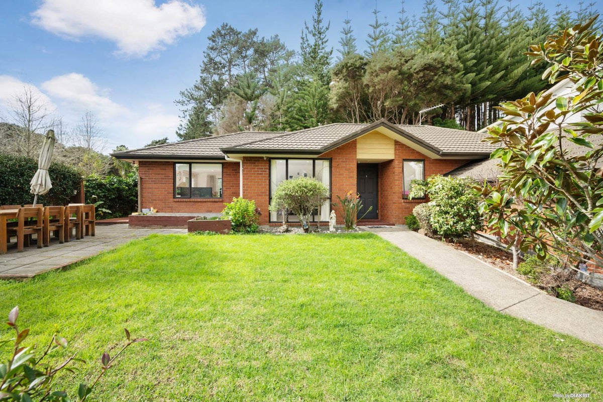 91 Kyle Road, Greenhithe, Auckland - Carousel 1