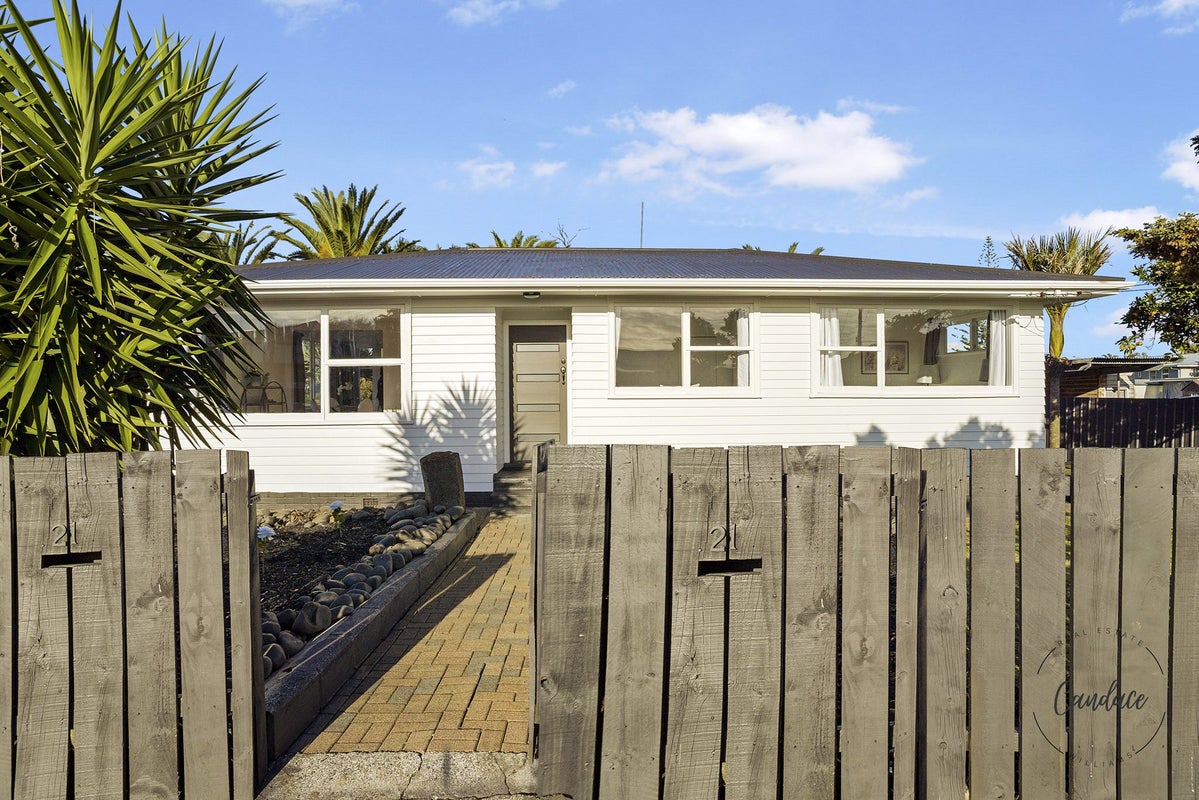 21 Murdoch Street, Otahuhu, Auckland - Carousel 22