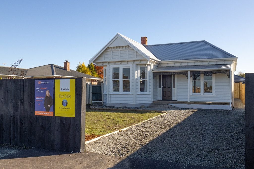 63 Cambridge Street, Hampstead, Ashburton - Carousel 1