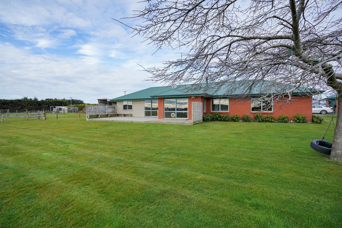 453 Rimu Road, Kennington, Invercargill - Carousel 25