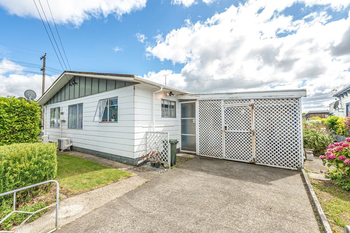 127A Glasgow Street, Whanganui, Whanganui - Carousel 1