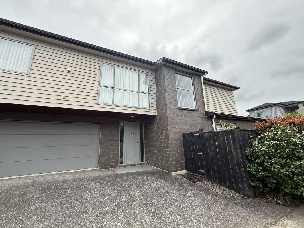72B Malvern Road, Morningside, Auckland - Carousel 1