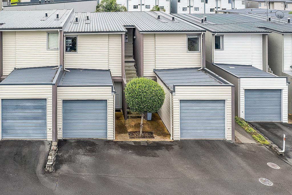 22/7 Kelvin Hart Drive, East Tamaki, Auckland - Carousel 9