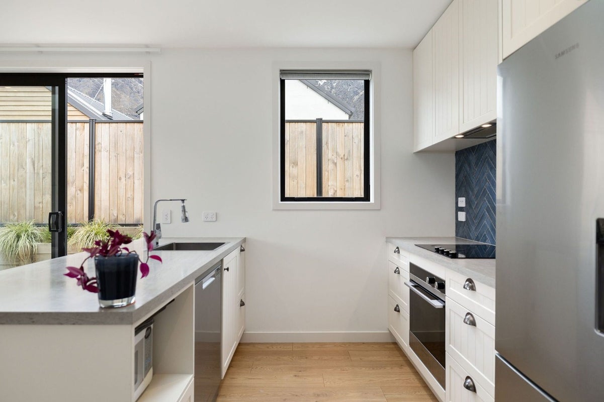 72 Spur Ridge, JACKS POINT - Carousel 1
