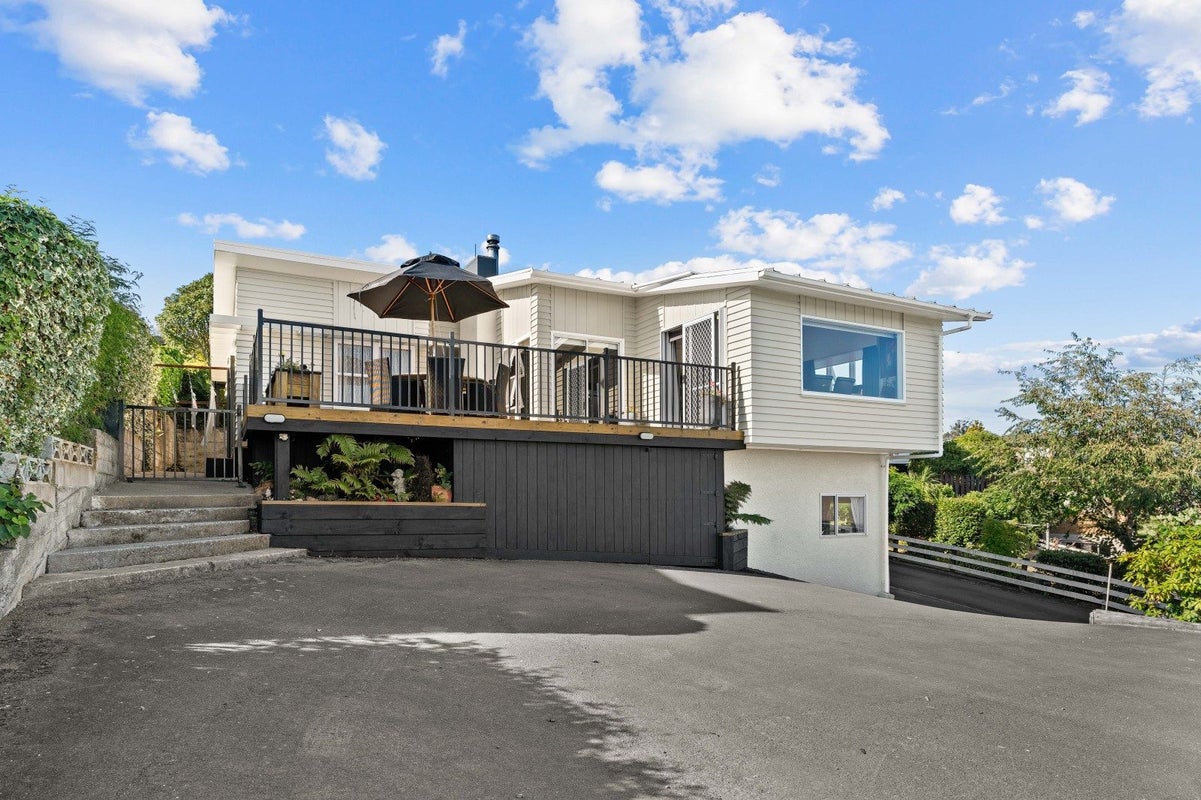 7 Tawa Street, Lansdowne, Masterton - Carousel 1