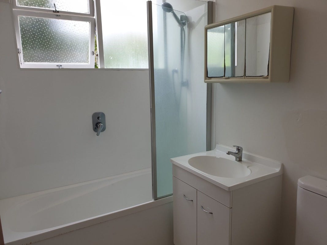 3/26 Mellons Bay Road, Howick, Auckland - Carousel 1