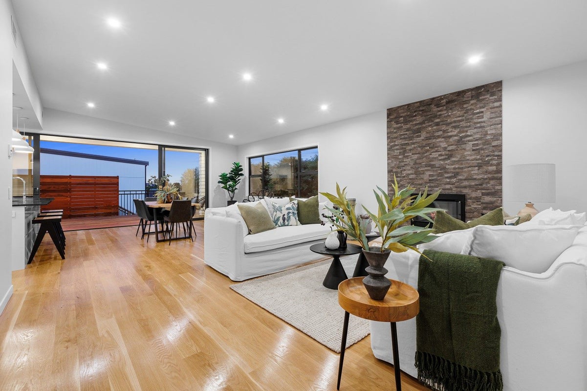 7B Montrose Place, Highlands Park, New Plymouth - Carousel 2