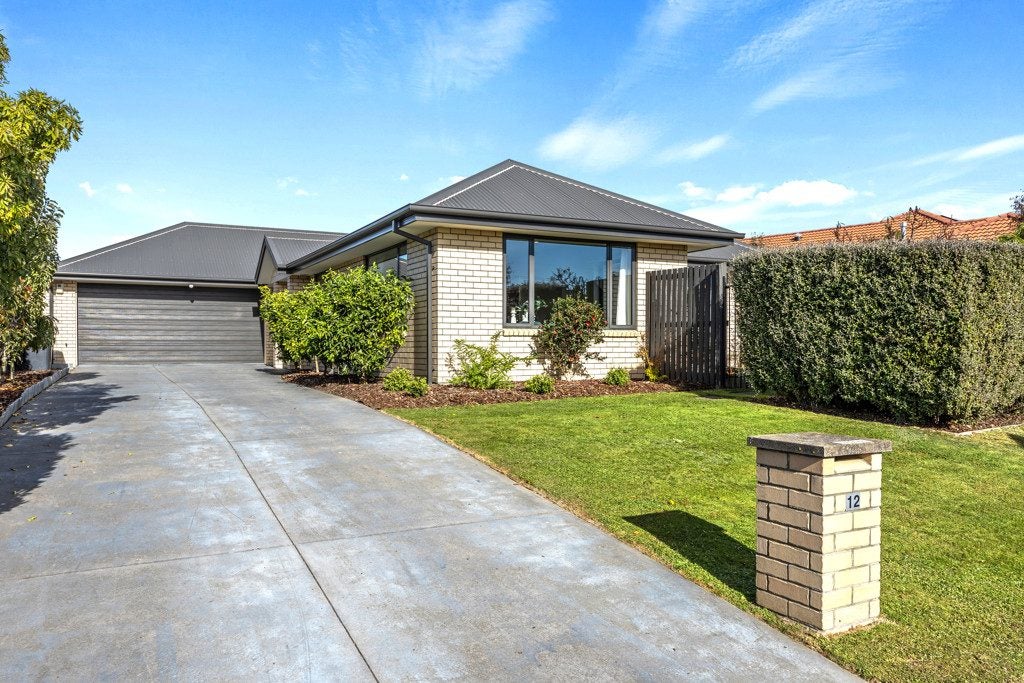 12 James Hight Drive, Halswell, Christchurch - Carousel 1
