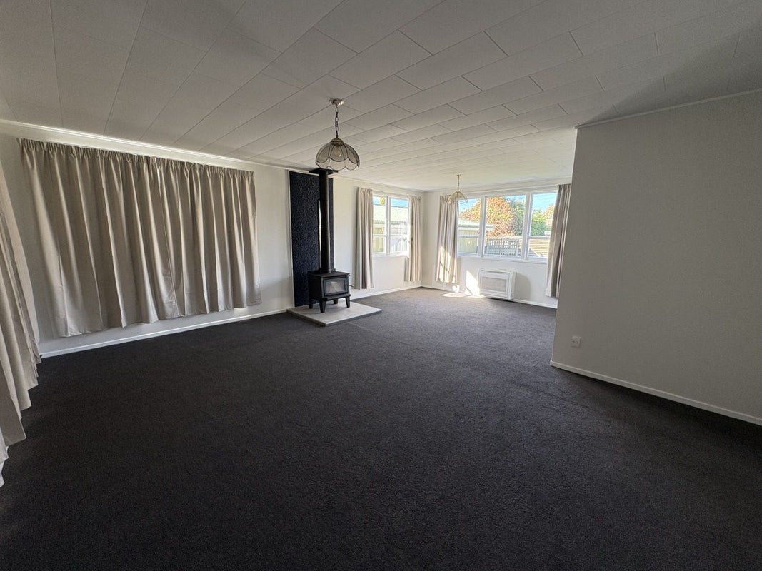 3 Lichfield Crescent, Tamatea, Napier - Carousel 2