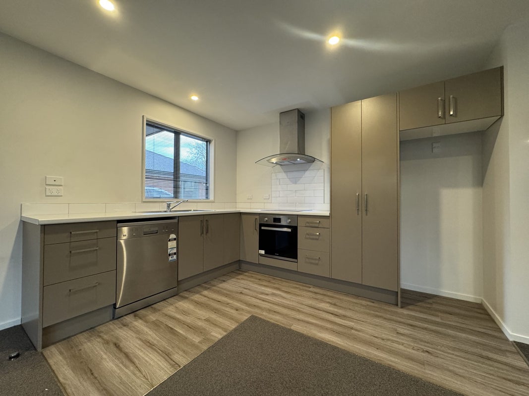 3/395 Armagh Street, Linwood, Christchurch - Carousel 2