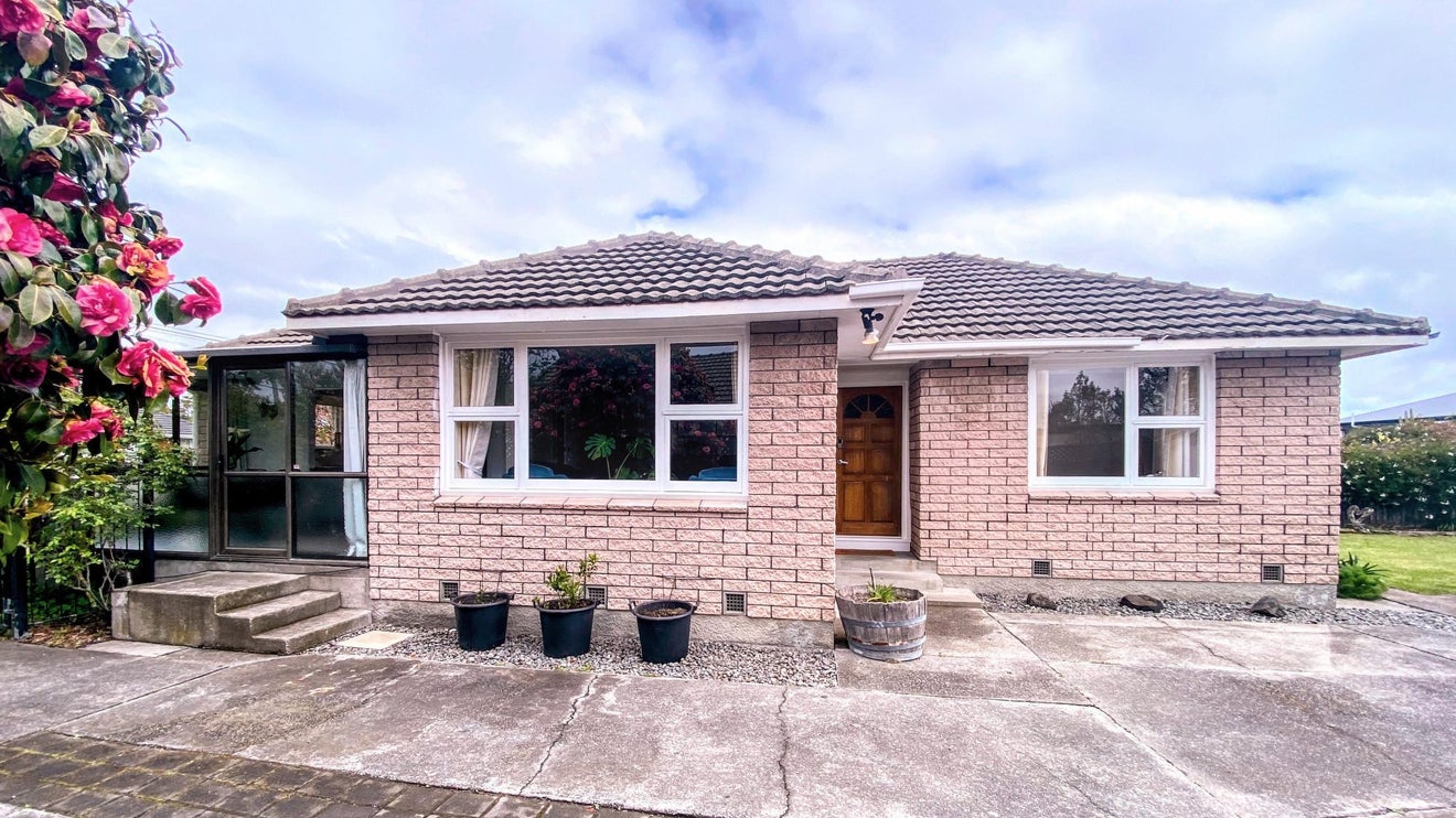23 Warblington Street, Aranui, Christchurch - Carousel 1
