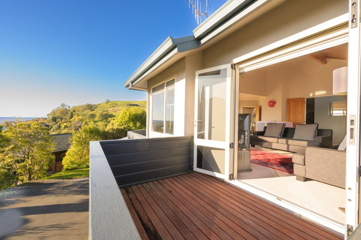 8 Ruffell Place, Atawhai, Nelson - Carousel 2