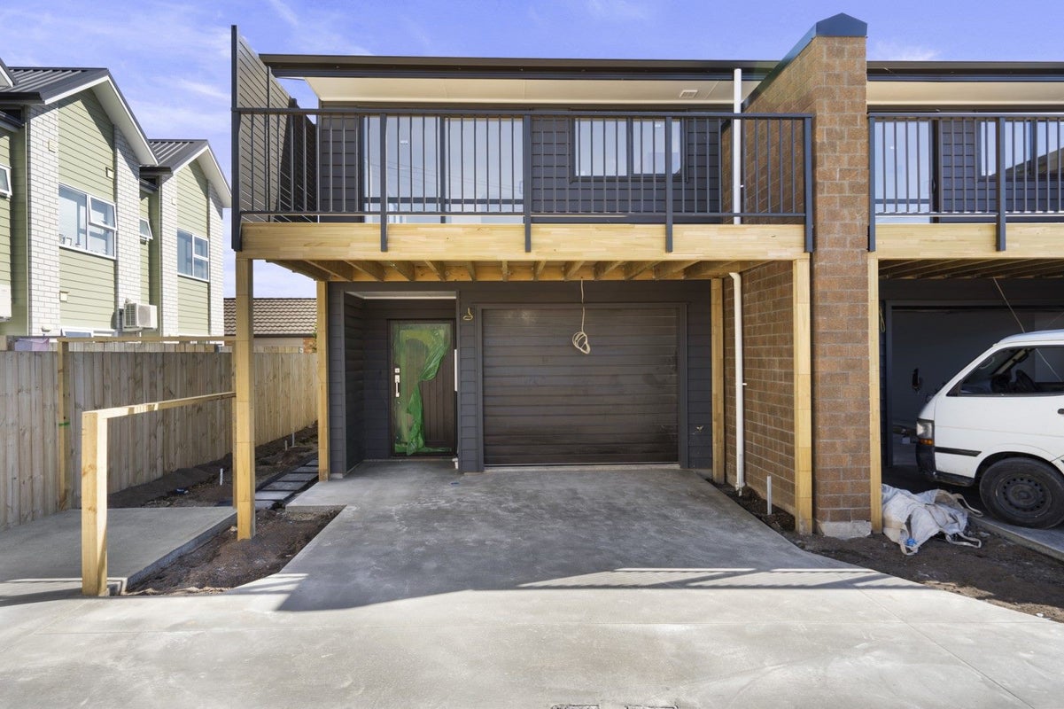 7/227 Killarney Road, Frankton, Hamilton - Carousel 1