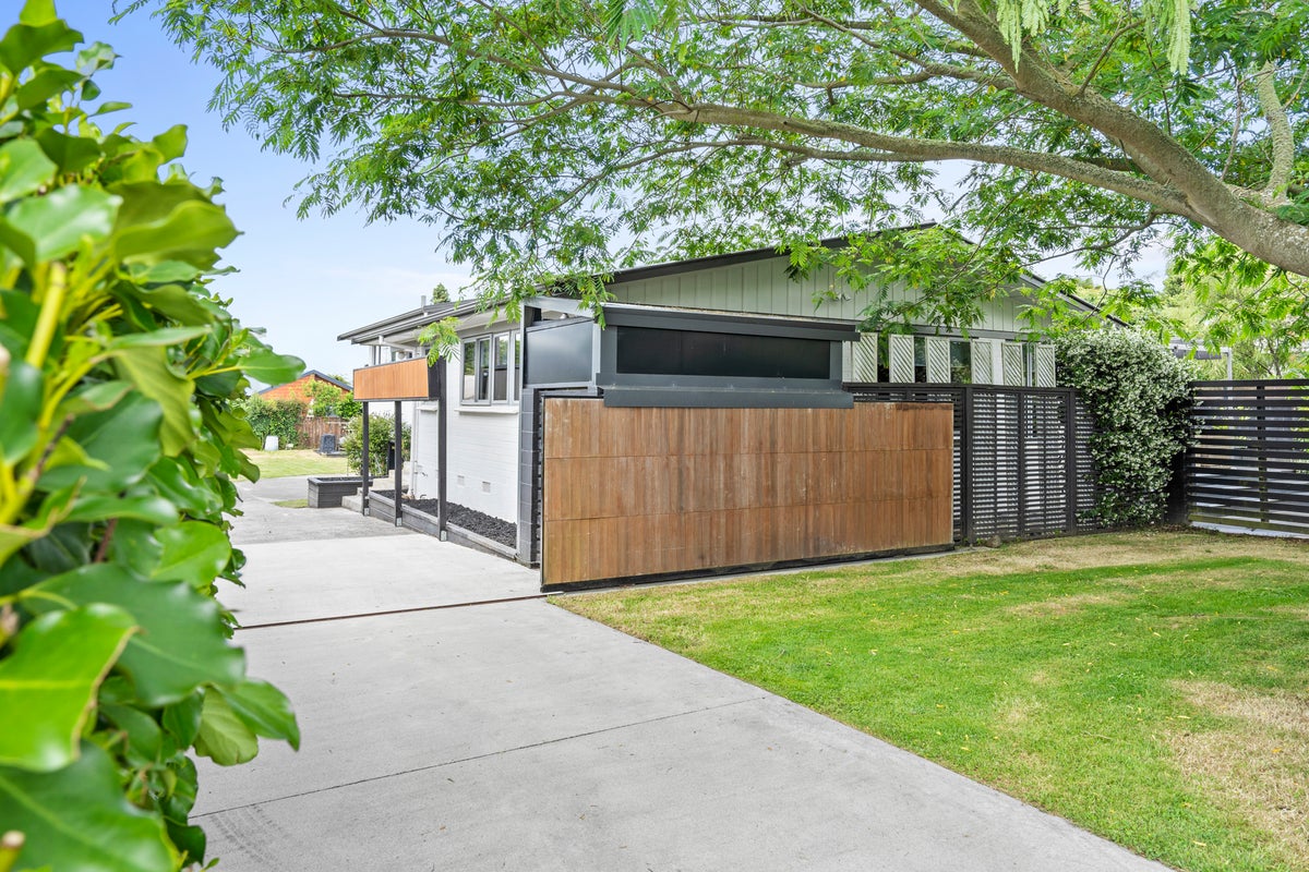 66 Wordsworth Street, Leamington, Cambridge - Carousel 2