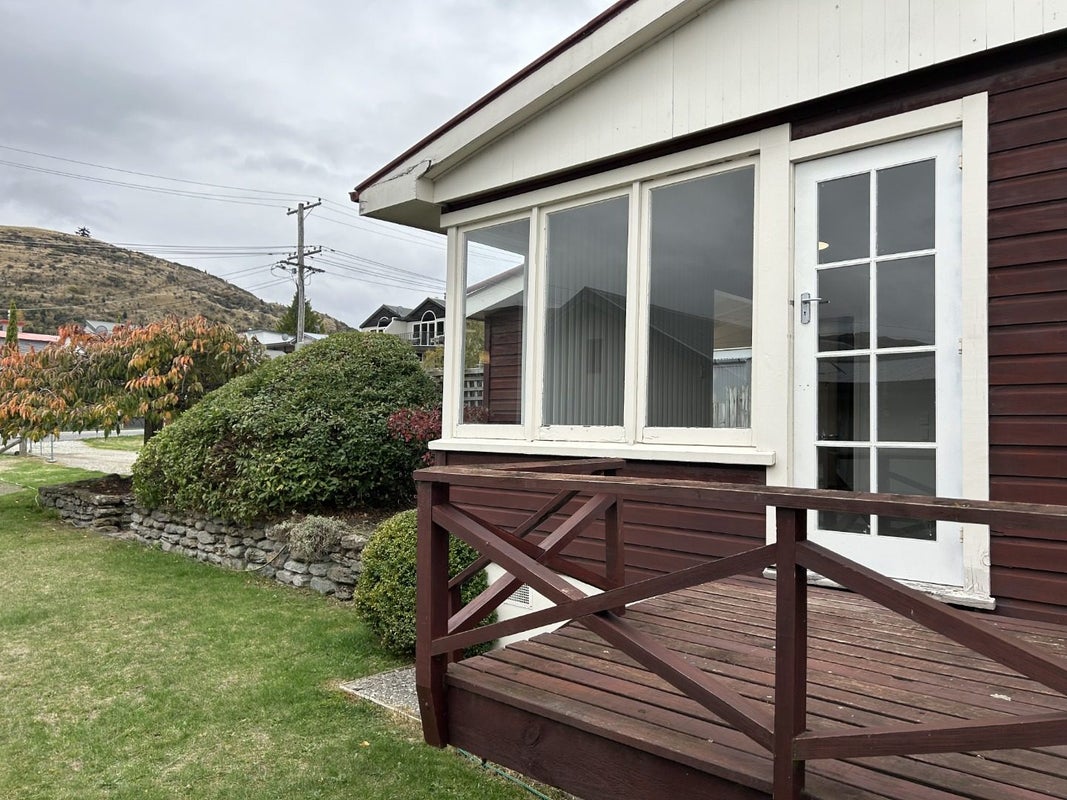 4 Birse Street, Frankton, Queenstown - Carousel 13