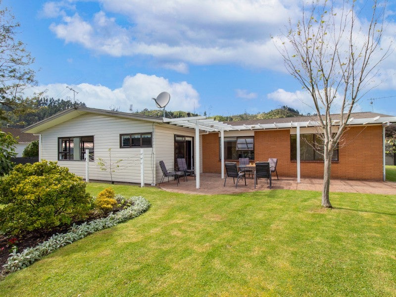 7 Tane Lane, Whakatane, Whakatane - Carousel 1