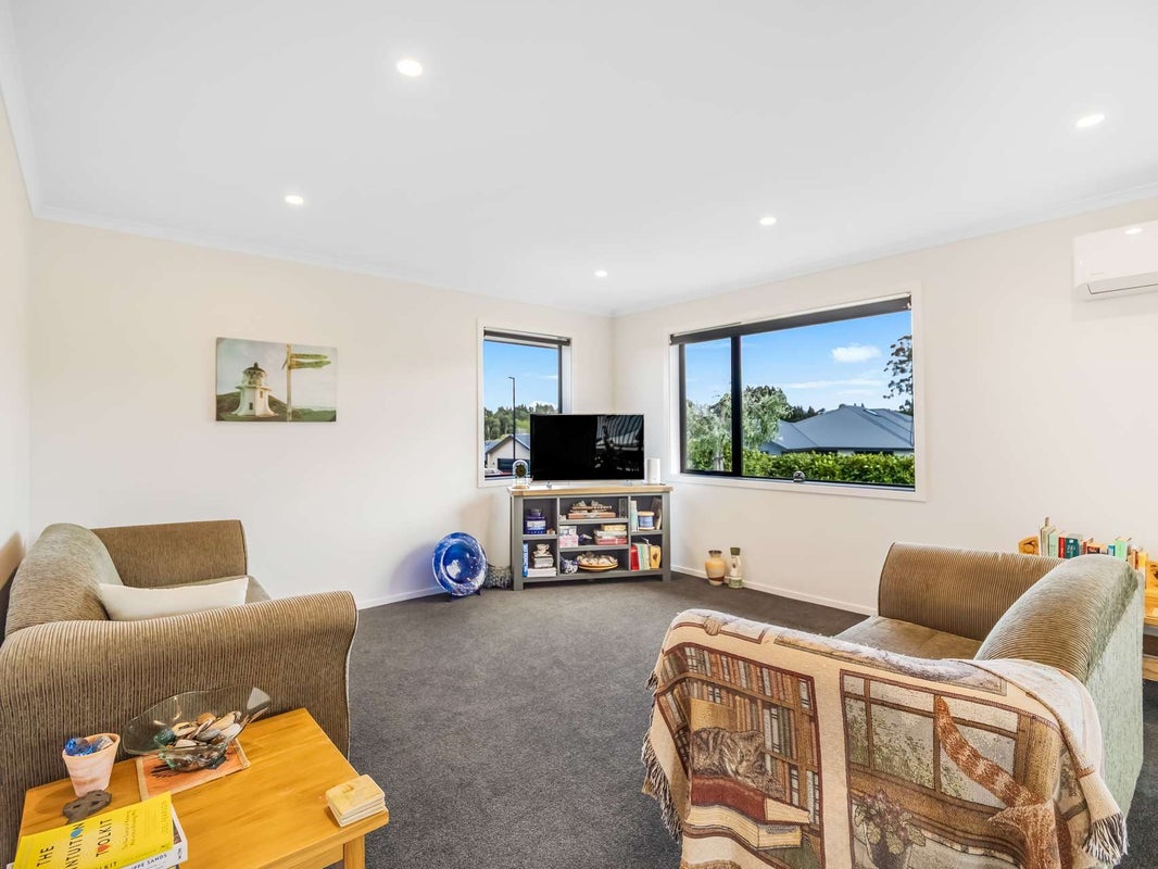 16A Clydesdale Drive, Holmes Hill, Oamaru - Carousel 2