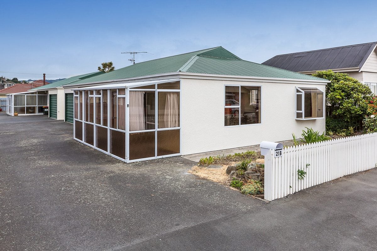 21B Grove Street, Saint Kilda, Dunedin - Carousel 1