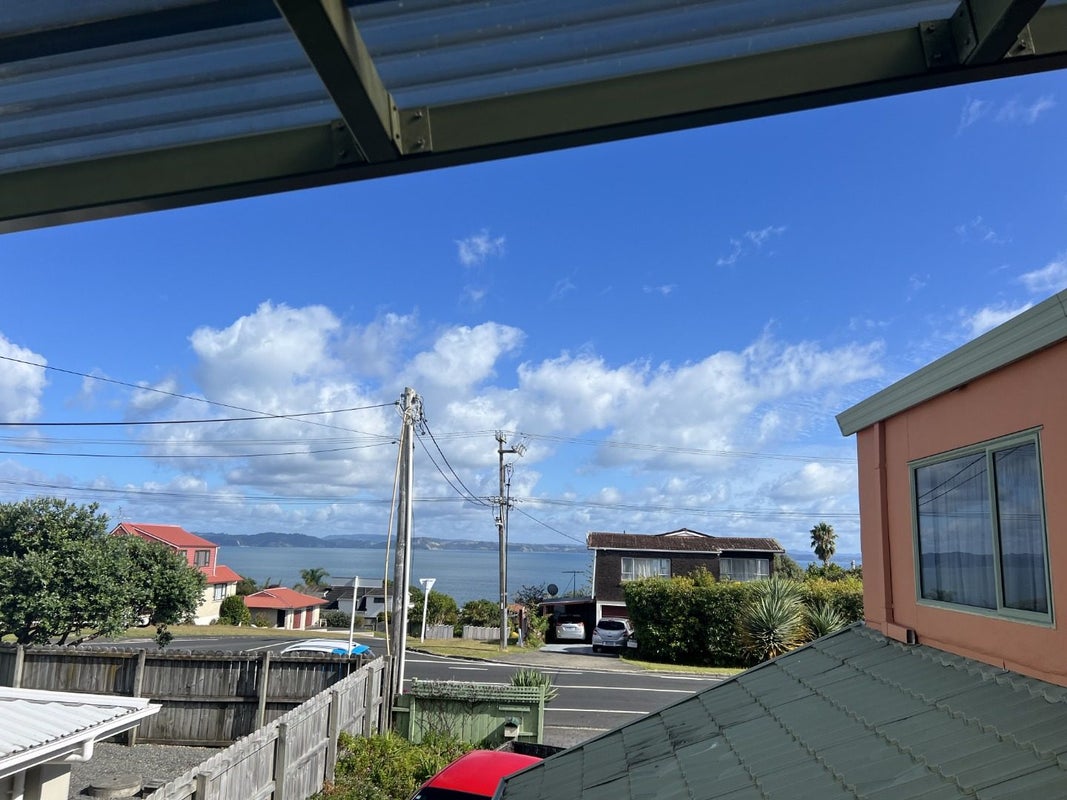 1361 Whangaparaoa Road, Army Bay, Whangaparaoa - Carousel 1