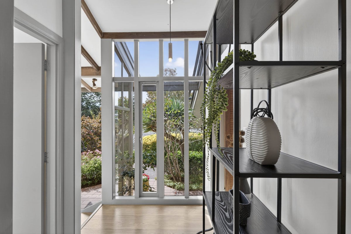10 Corinth Street, Remuera, Auckland - Carousel 2