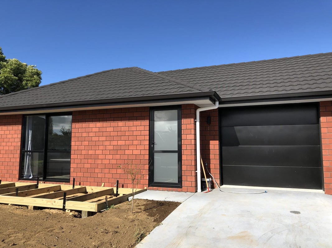 6A East Ridge Grove, Newstead, Hamilton - Carousel 1