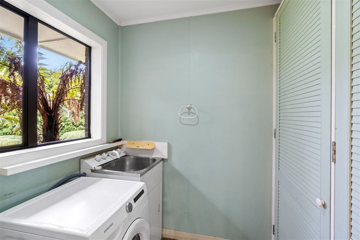 540 Weedons Road, Christchurch - Carousel 20