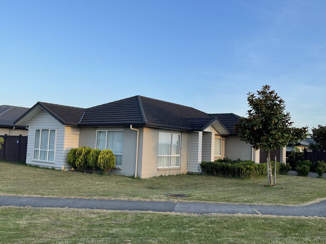 13 Manene Street, Wattle Downs, Auckland - Carousel 2
