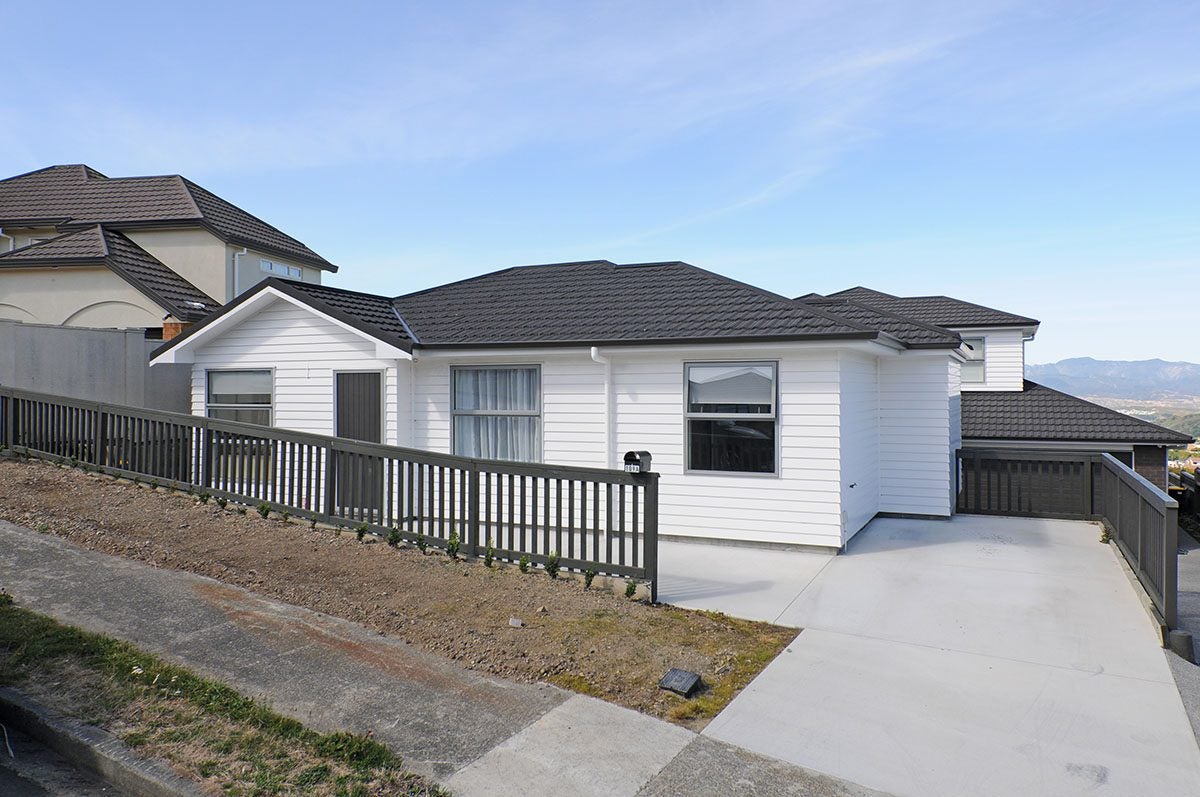 109 Ashton Fitchett Drive, Brooklyn, Wellington - Carousel 1